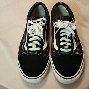 Vans old skool worn almost new perfect condition